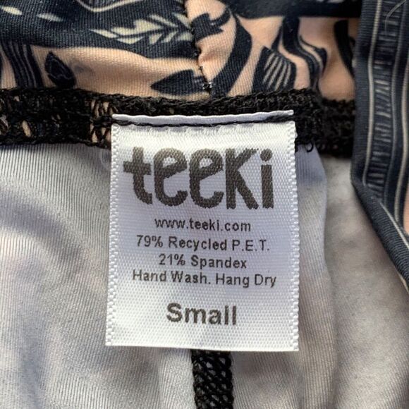 Teeki Moon Flower Hot Pant Yoga Tight Leggings Size Small Multicolor Made USA - Picture 8 of 10